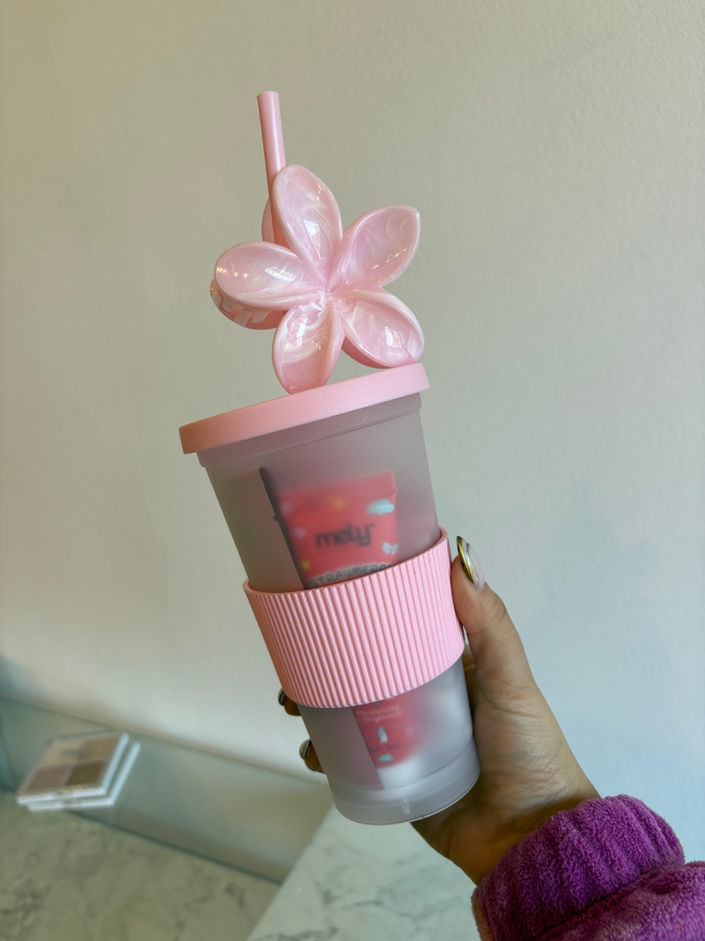 Vaso con skincare